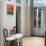 Agora